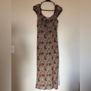 3/$15 Elegant Floral Maxi Dress with Lace Accents